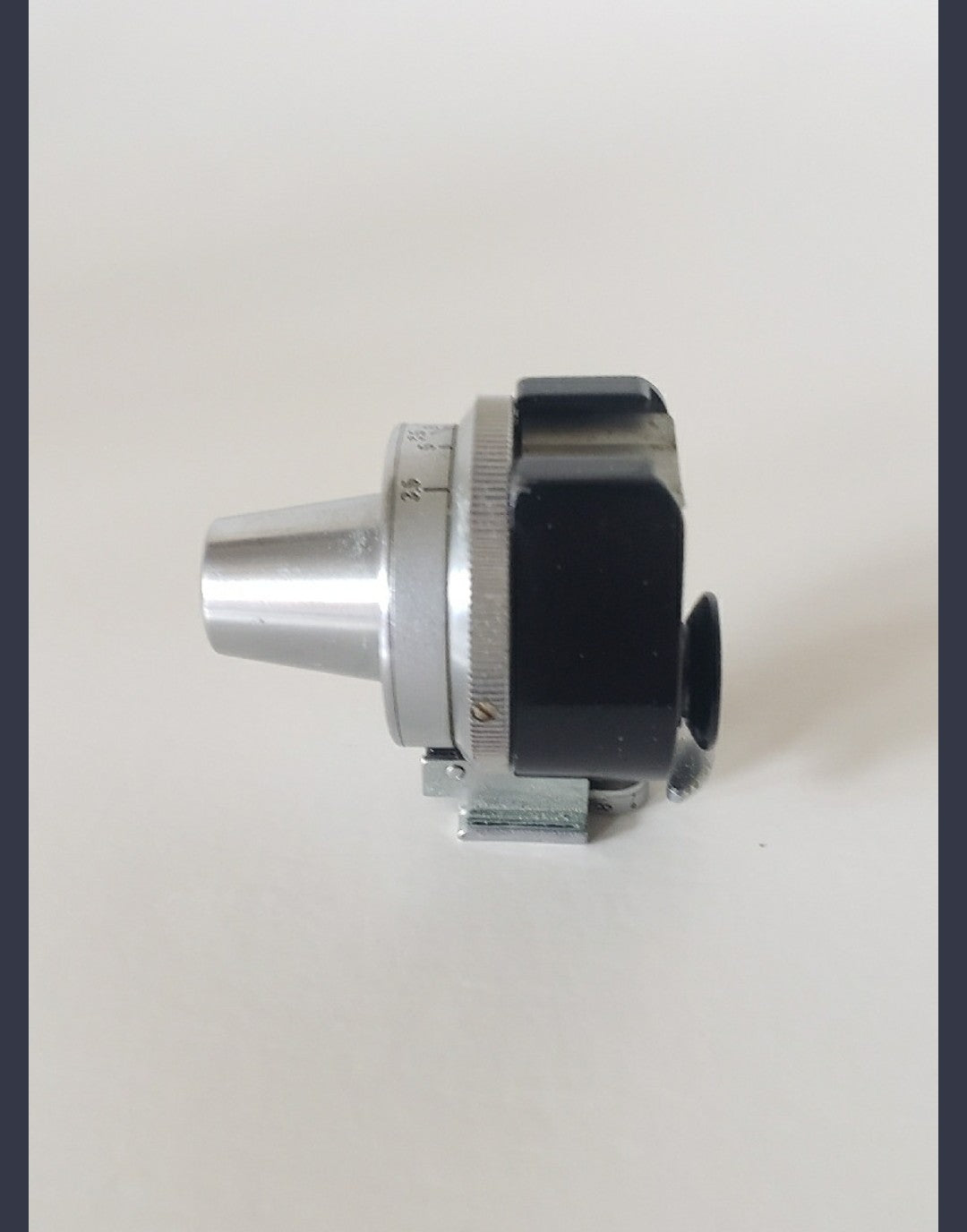 Leitz Leica 35-135mm Turret Finder