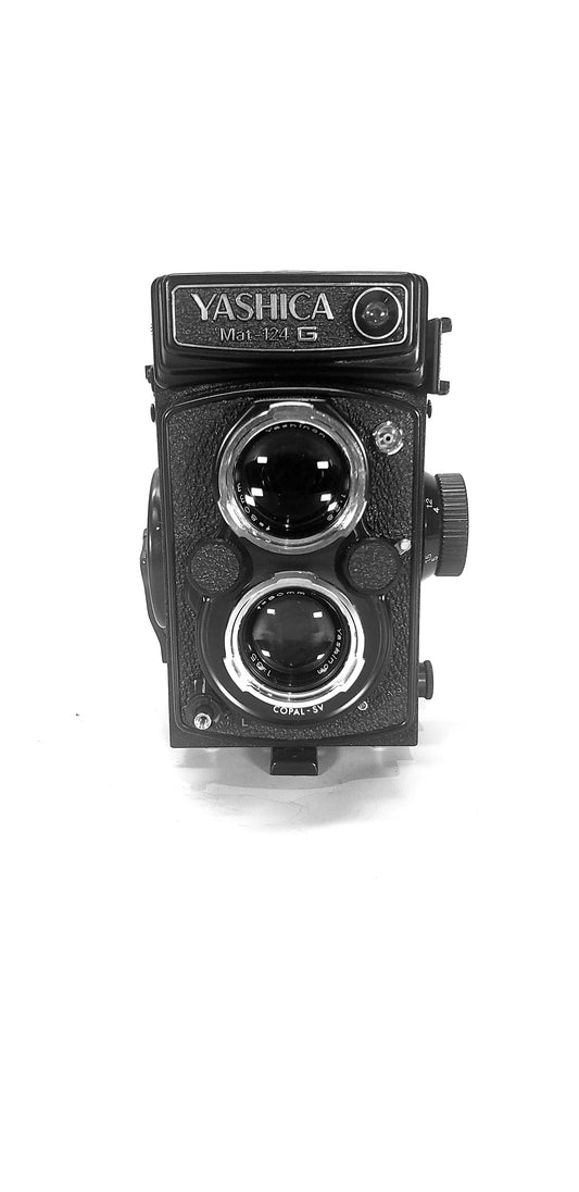 Yashica 124G TLR