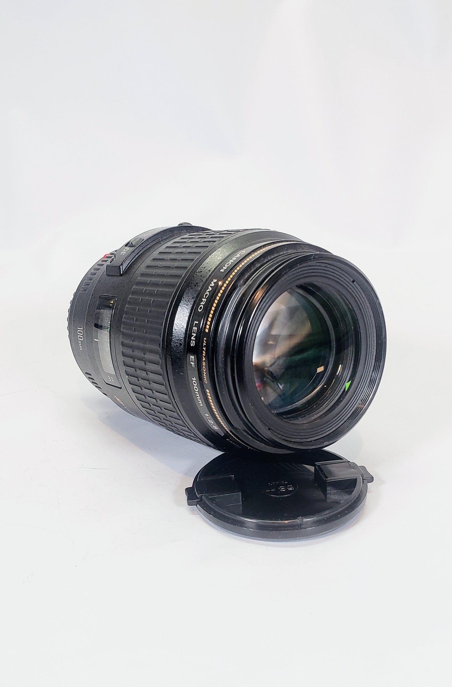 Canon EF 100mm f2.8 Macro